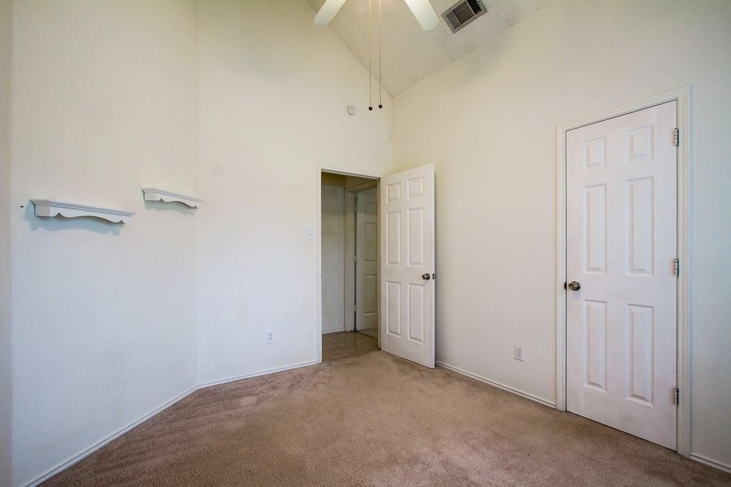 2104 Regency Drive - Photo 23