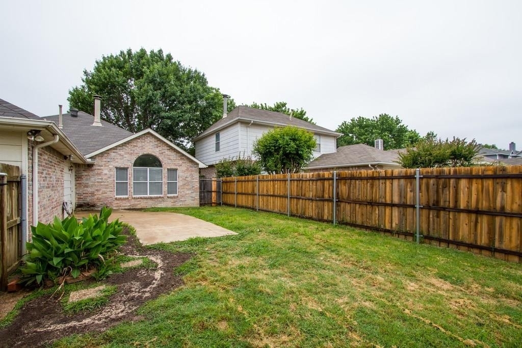 2104 Regency Drive - Photo 28