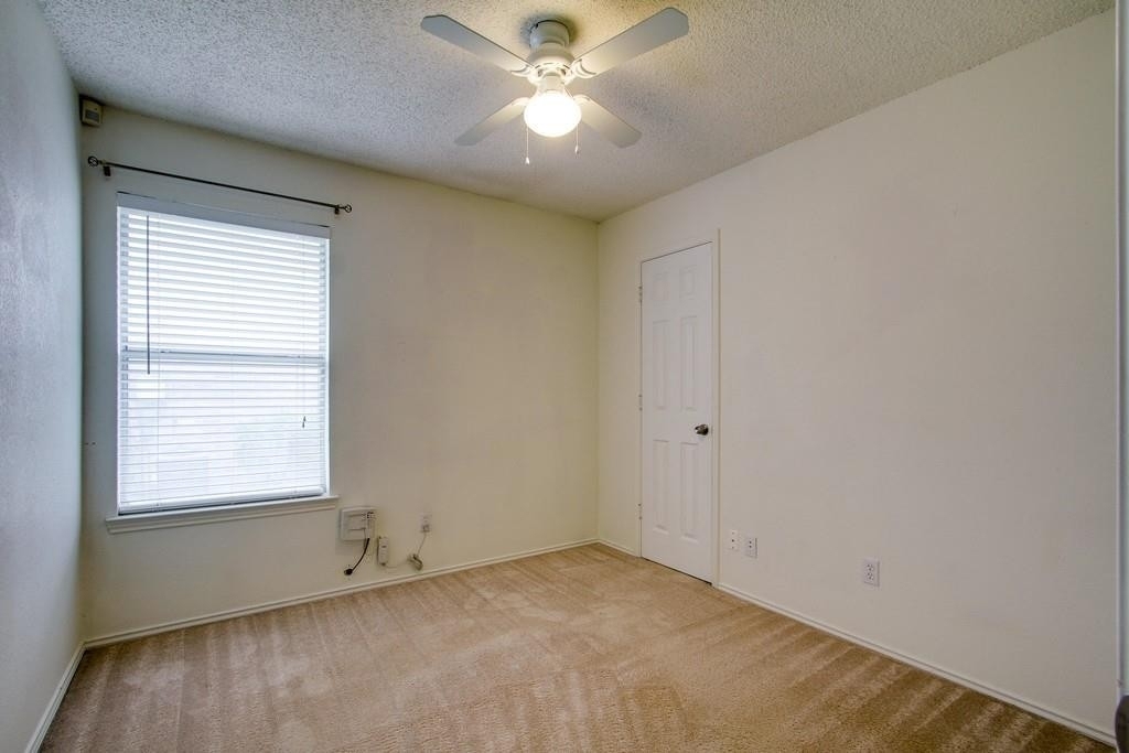 2104 Regency Drive - Photo 24