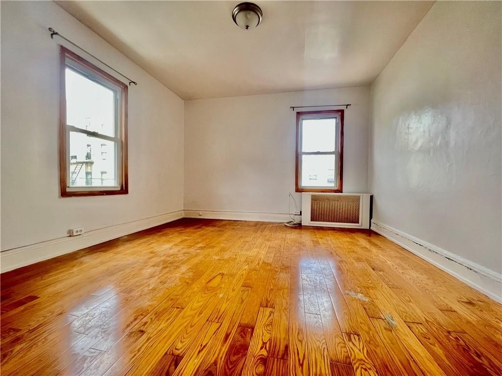 1455 West 9th Street - Photo 3