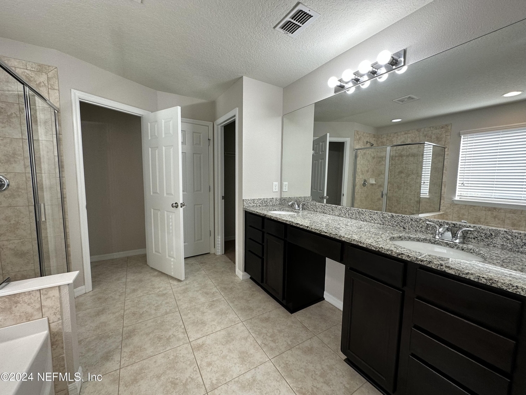 7004 Peppercorn Court - Photo 12