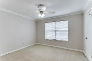 2201 Wolf Street - Photo 6