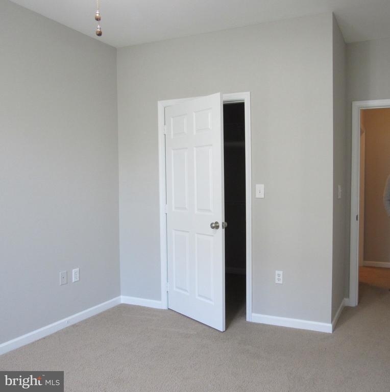 12925 Centre Park Cir - Photo 20