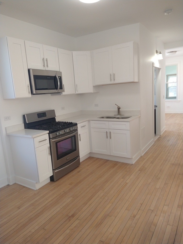 2021 W 47th Street - Photo 3