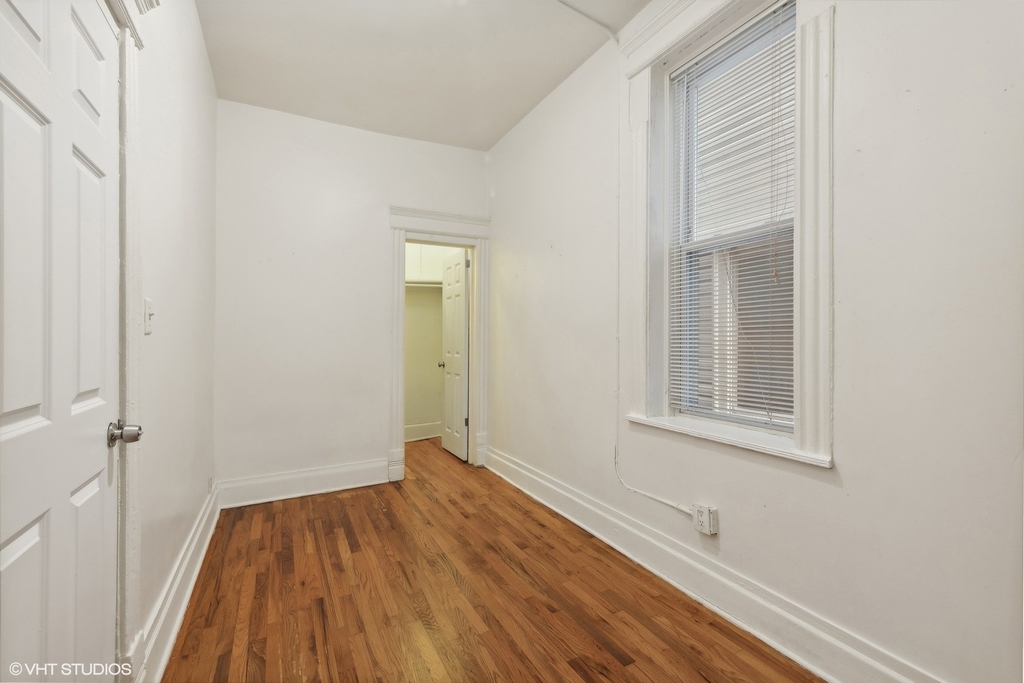 2042 W Cullerton Street - Photo 10