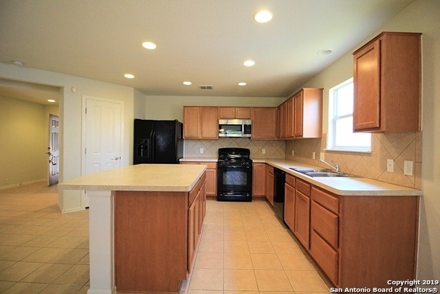 3807 Fiesta Trail - Photo 2