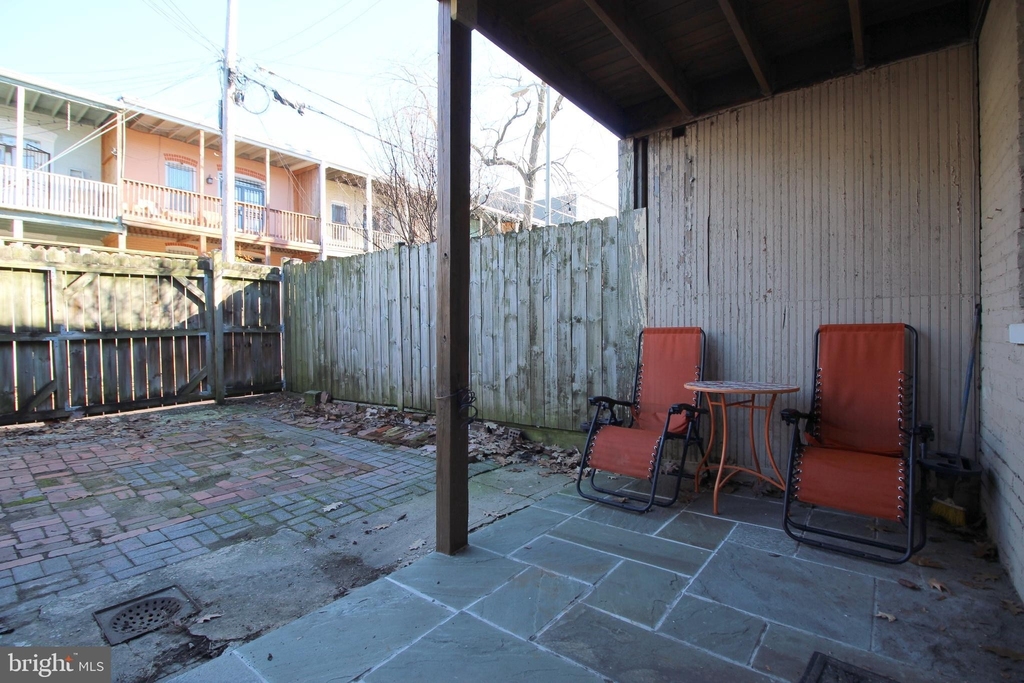 1204 Half Street Sw - Photo 30