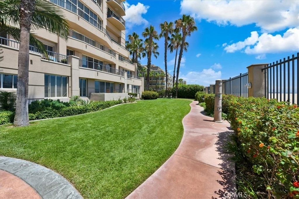 850 E Ocean Boulevard - Photo 24