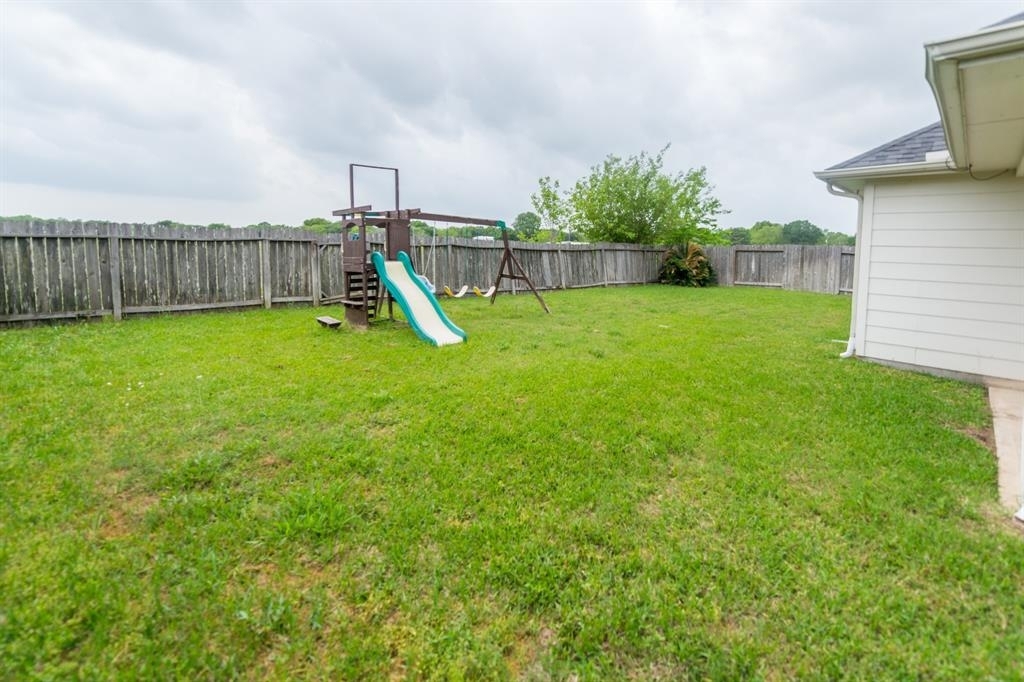 2834 Sage Bluff Avenue - Photo 36