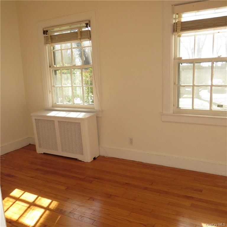 351 W 245 Street - Photo 12