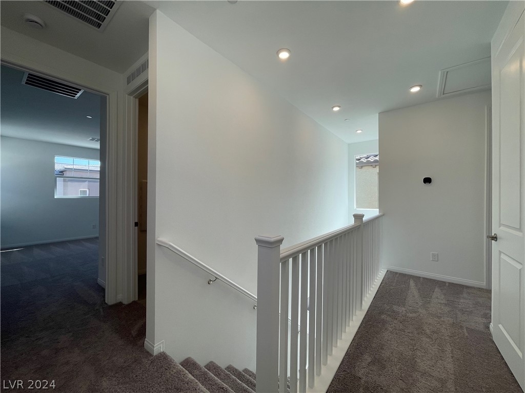 211 Vanhoy Avenue - Photo 17