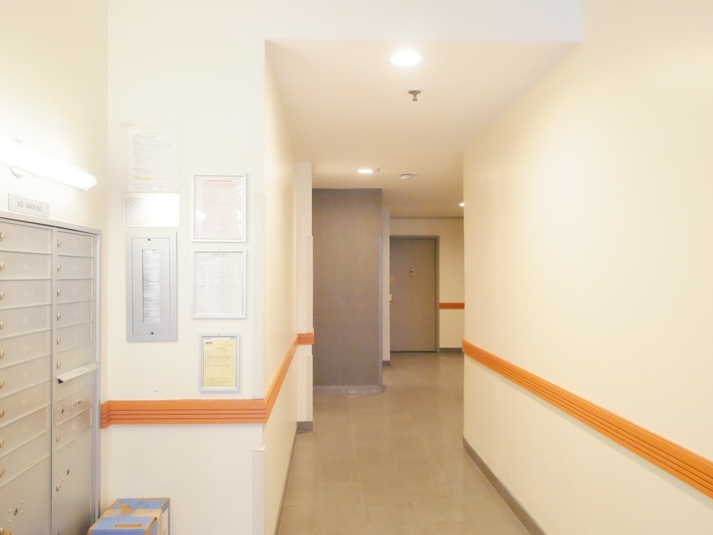 254 East 10th Street - Photo 12