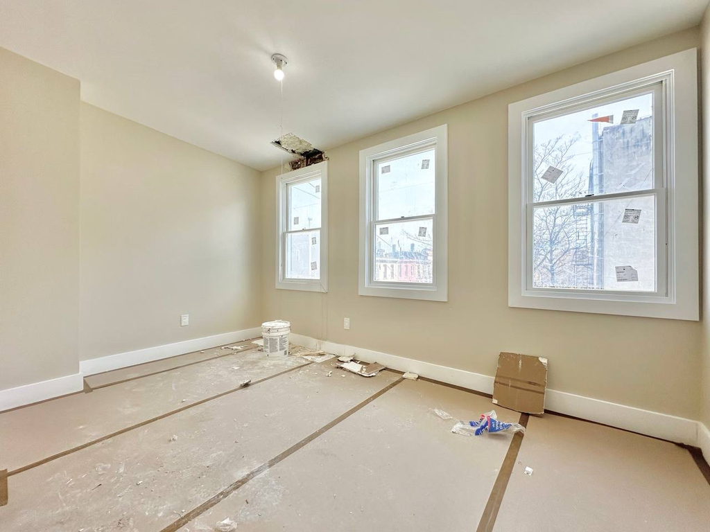 1153 Broadway - Photo 1