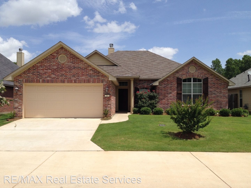 184 Riverbrooke - Photo 0