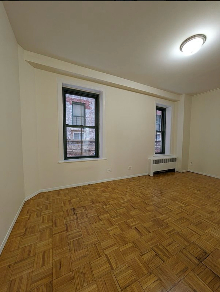 544 East 79th Street - Photo 0