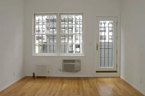 415 East 72nd Street - Photo 6