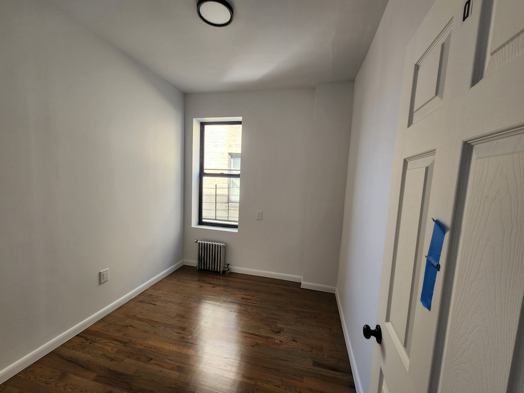 570 West 189th Street - Photo 4