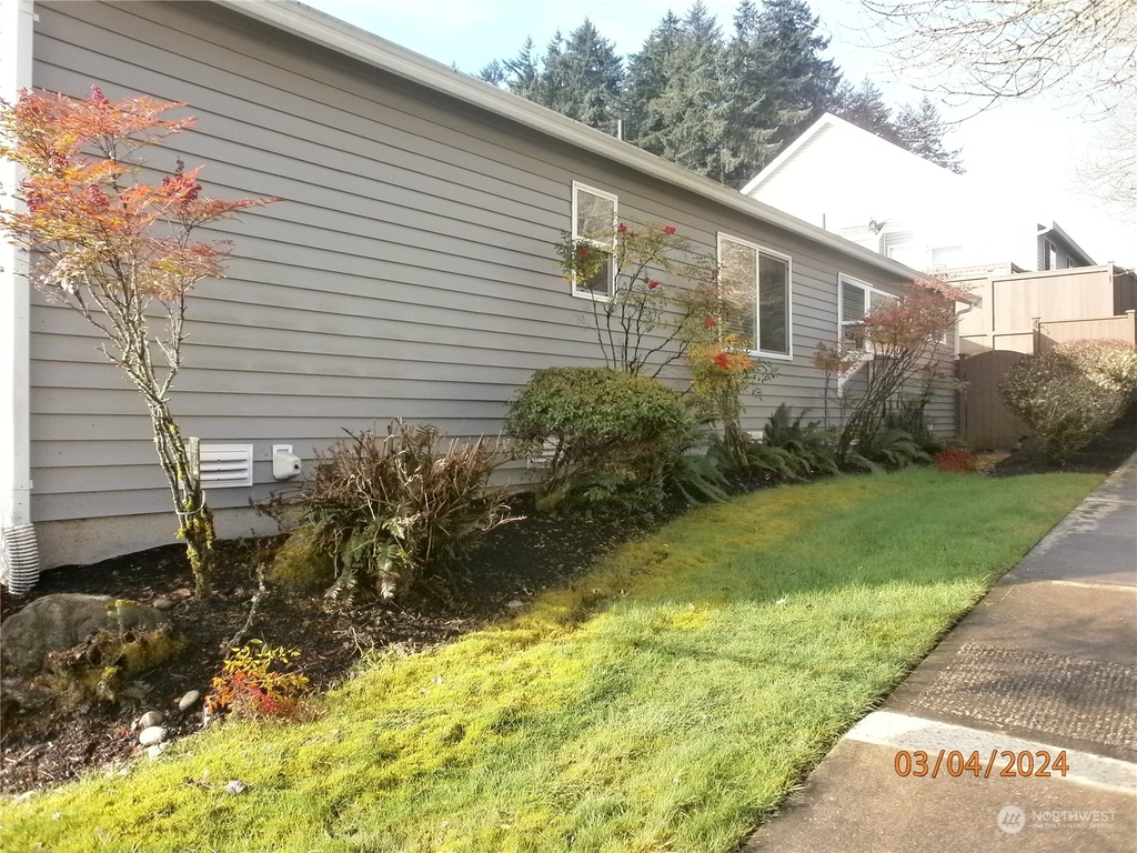 529 Bungalow Drive Nw - Photo 1