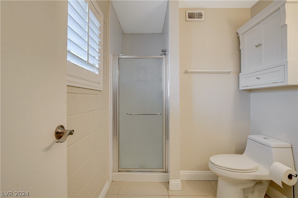 982 King Richard Avenue - Photo 15