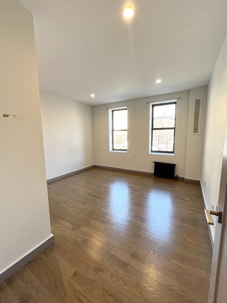 700 West 175th Street - Photo 0