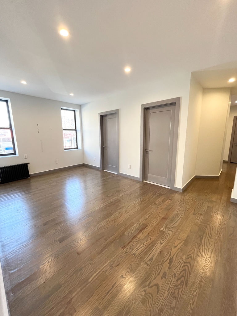 700 West 175th Street