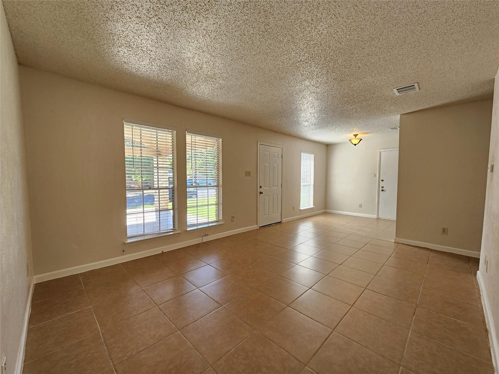 6706 Lunar Dr - Photo 1