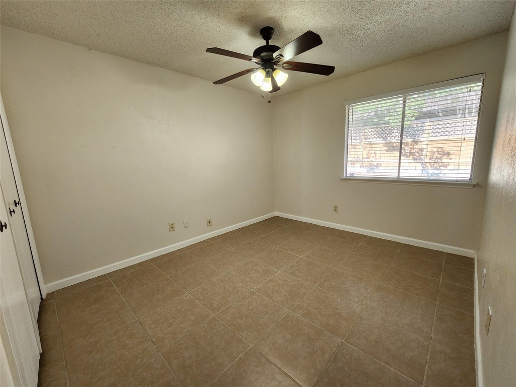 6706 Lunar Dr - Photo 9