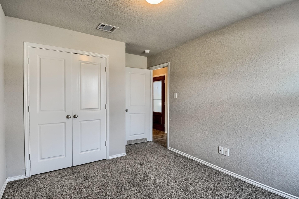 407 Agave Flats Dr - Photo 6