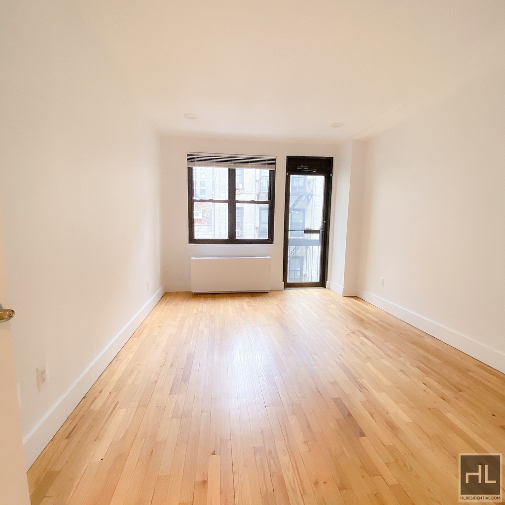 East 37 Street - Photo 1