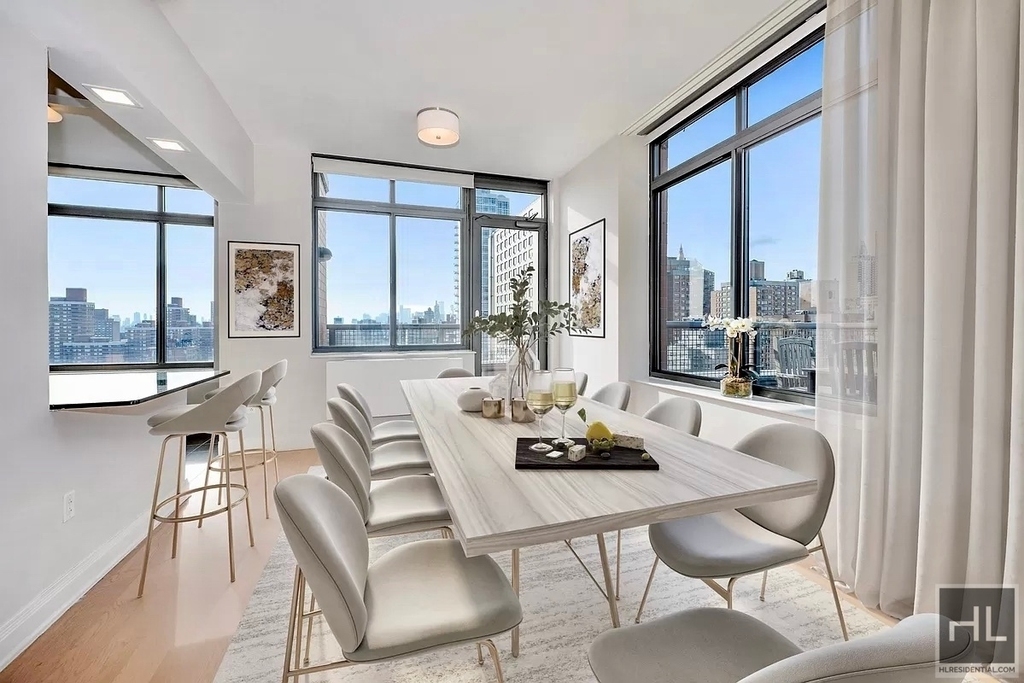 East 34th Street - Photo 0