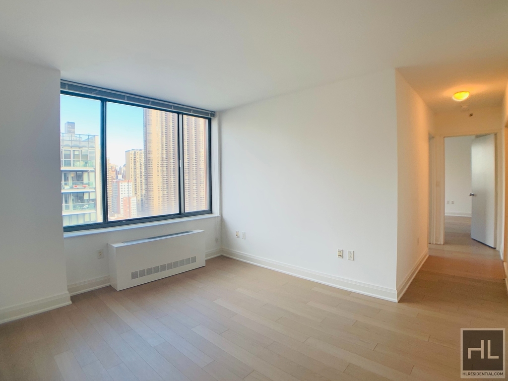East 34th Street - Photo 1