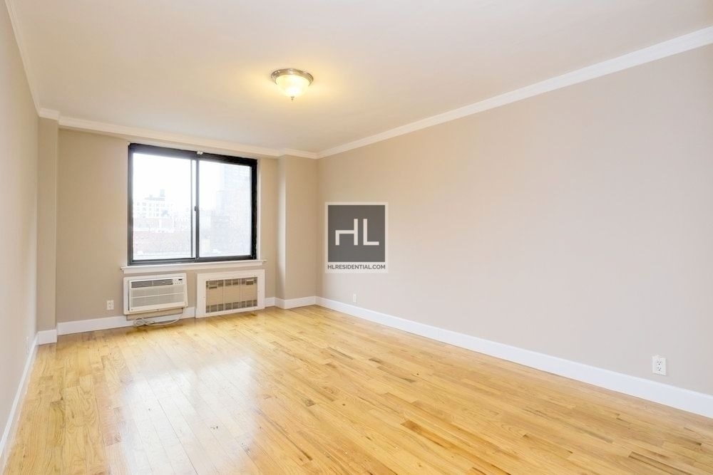 Columbus Avenue - Photo 4