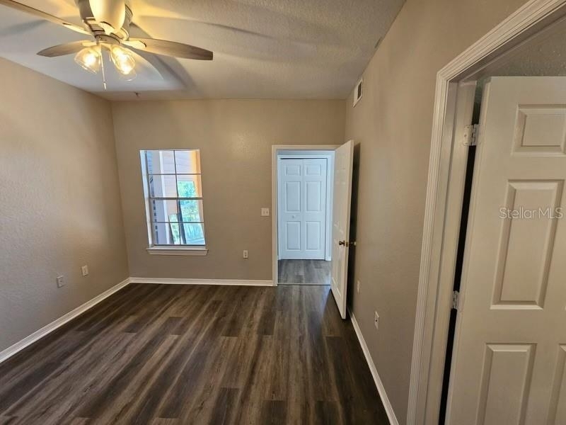 2314 Mid Town Terrace - Photo 4