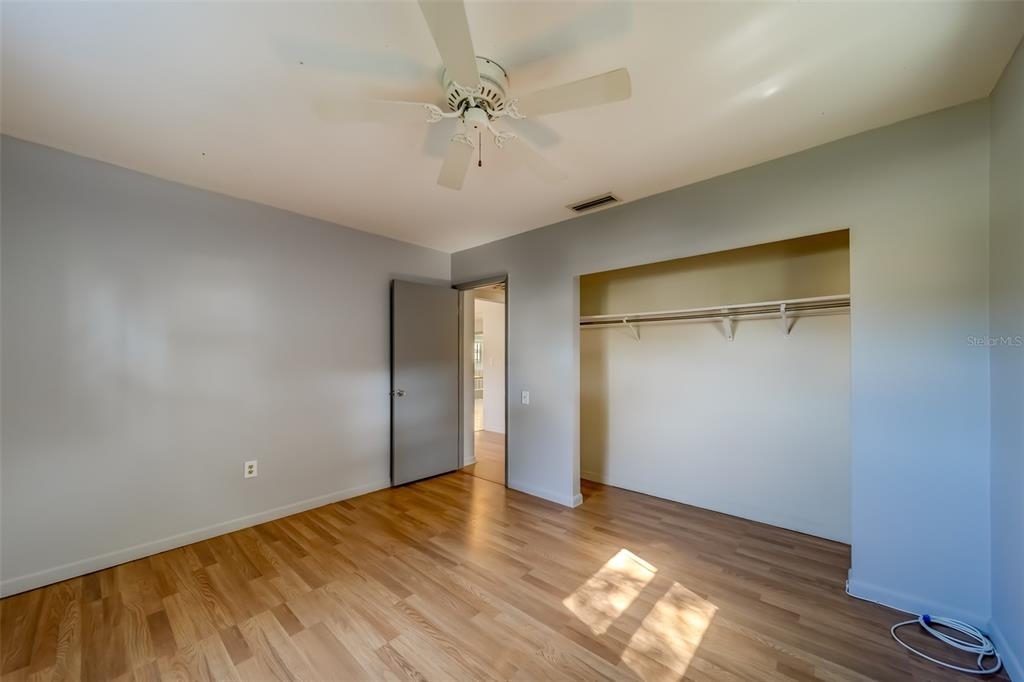 10901 Temple Avenue - Photo 14