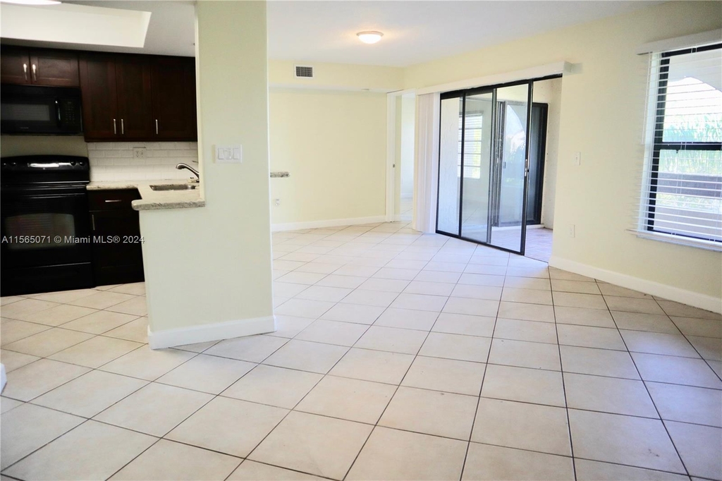 9280 Sw 123rd Ct - Photo 1