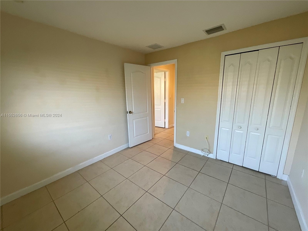 7301 Nw 174th Ter - Photo 26