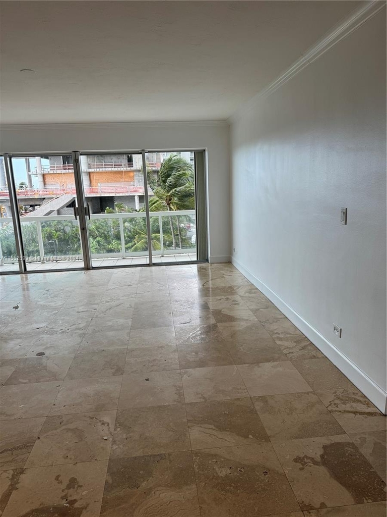 2451 Brickell Ave - Photo 10