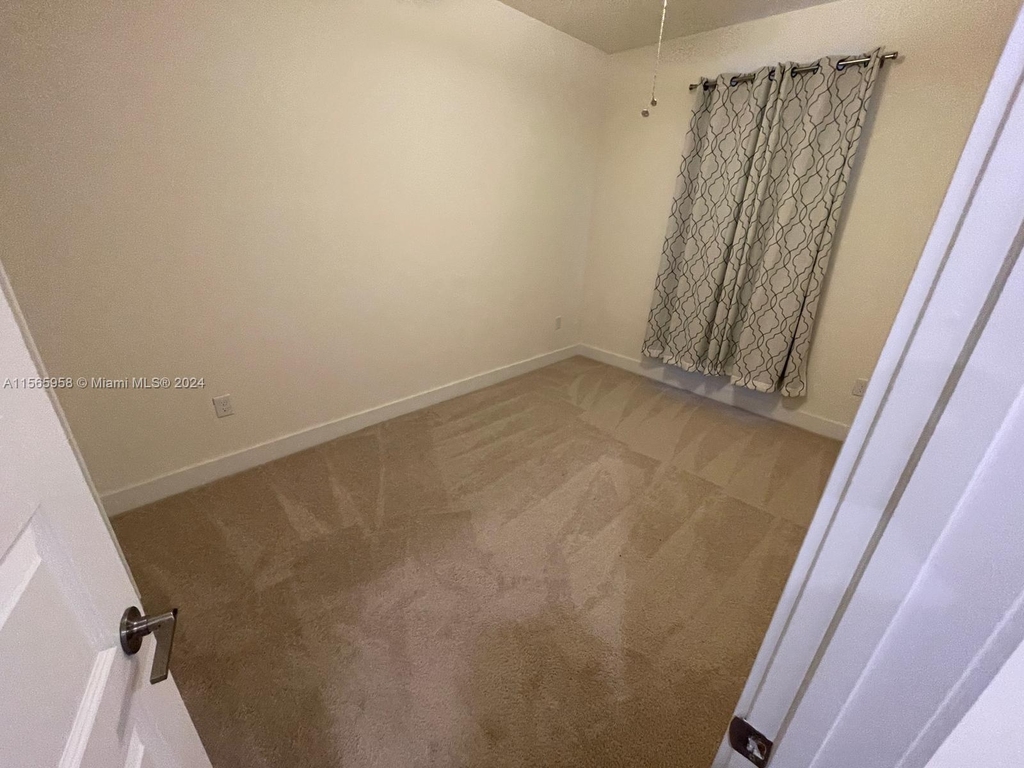 8871 Nw 103rd Pl - Photo 6