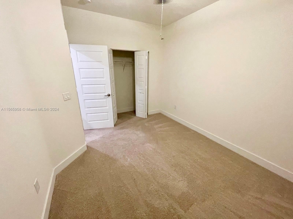 8871 Nw 103rd Pl - Photo 15