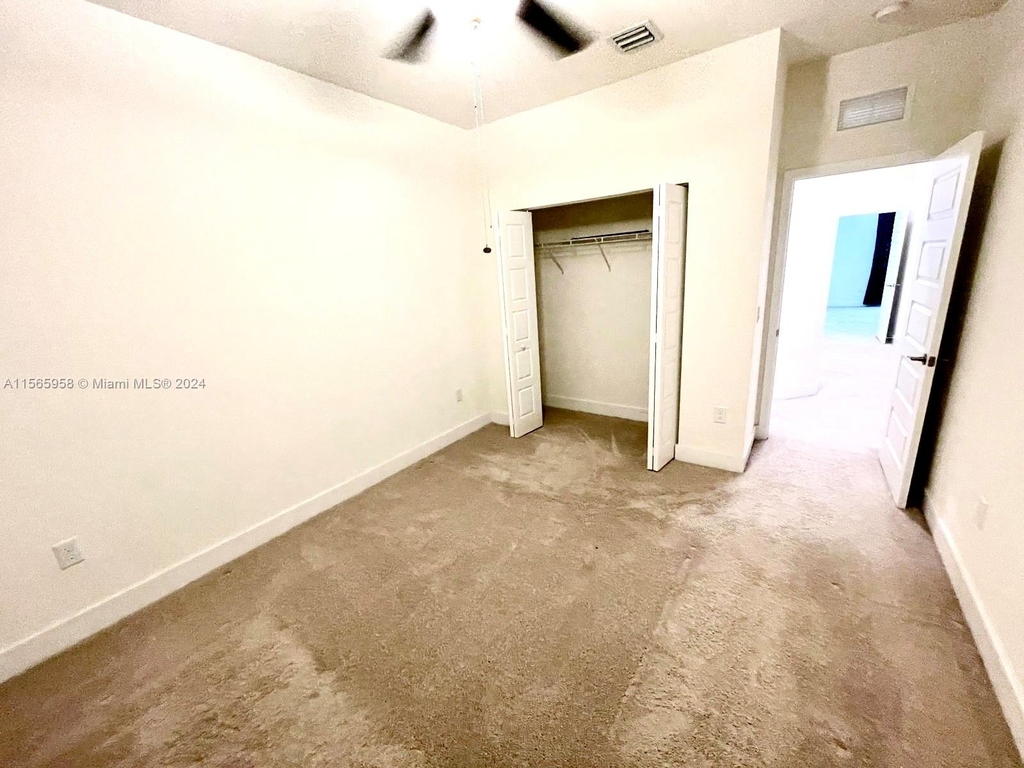 8871 Nw 103rd Pl - Photo 16