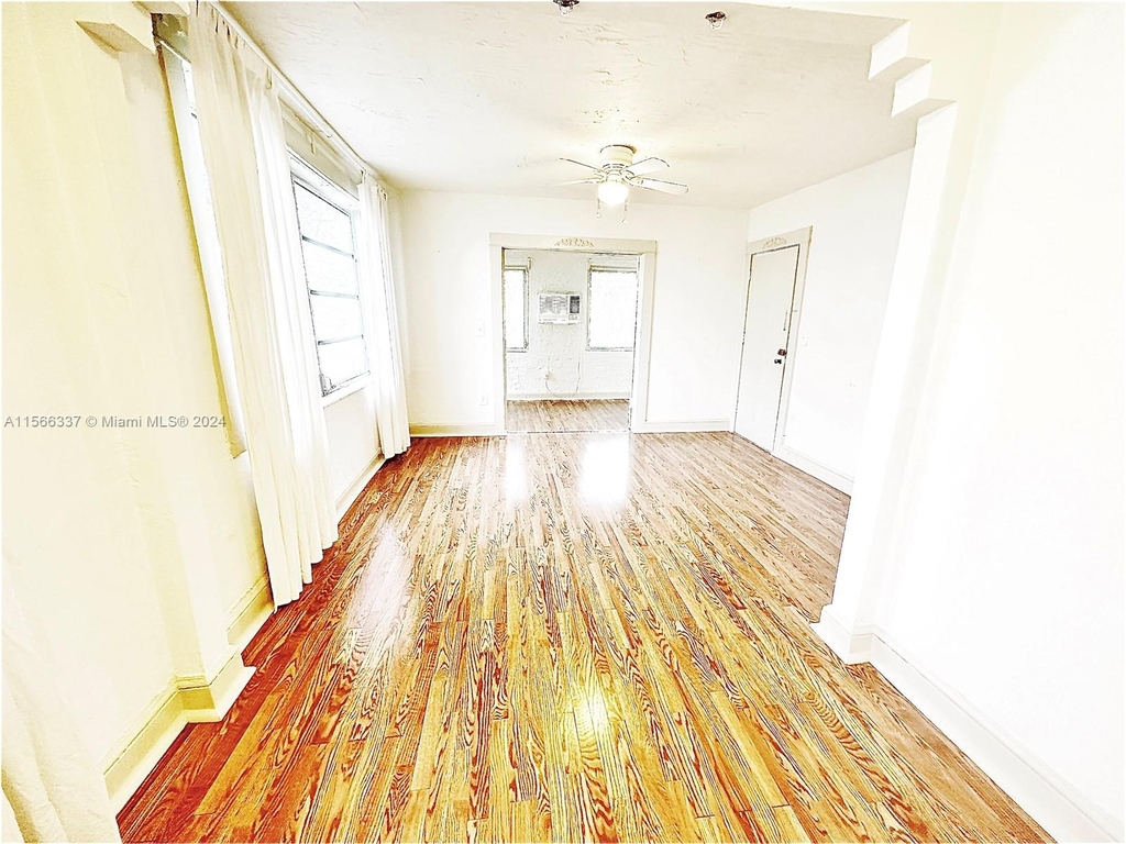 2153 Sw 14th Ter - Photo 6