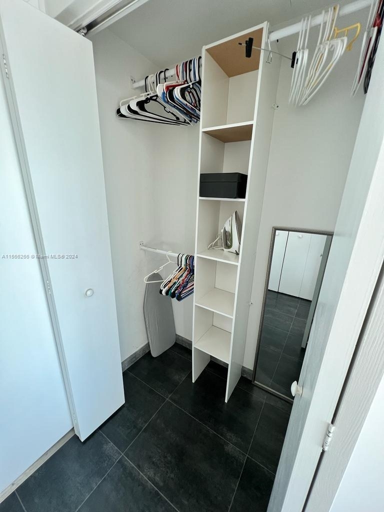 60 Sw 13 St - Photo 8