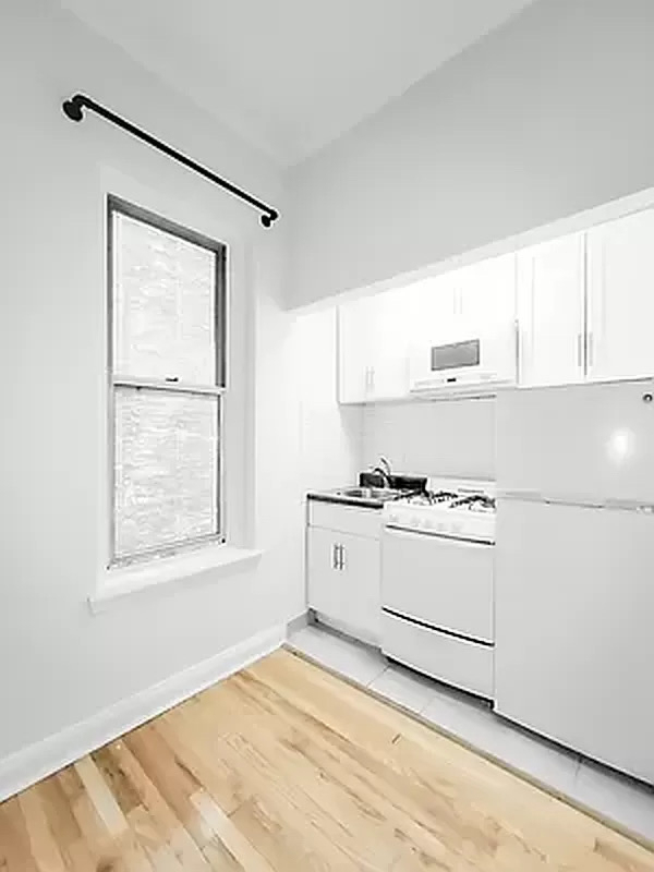 328 West 83rd Street - Photo 1