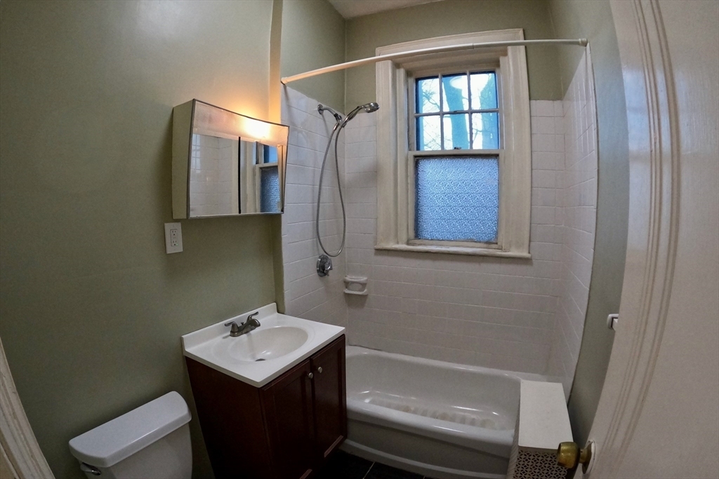 247 Chestnut Hill Ave - Photo 5