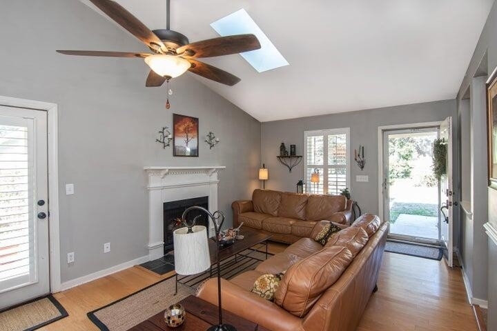 1457 Cypress Court - Photo 2