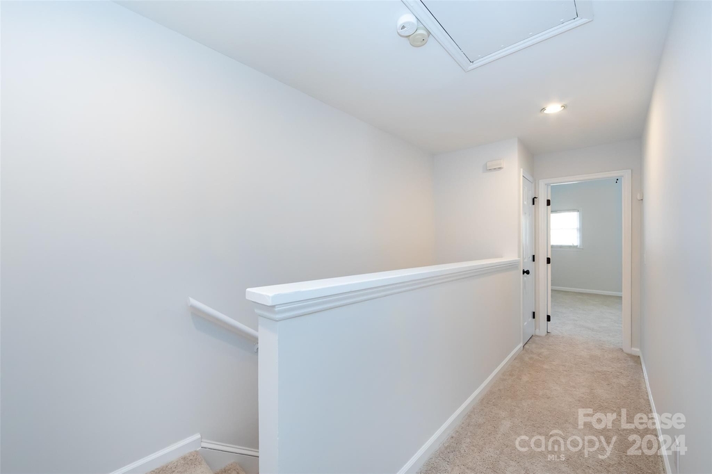 805 Greenleaf Avenue - Photo 26