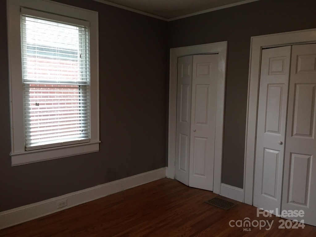 1611 Sunnyside Avenue - Photo 6