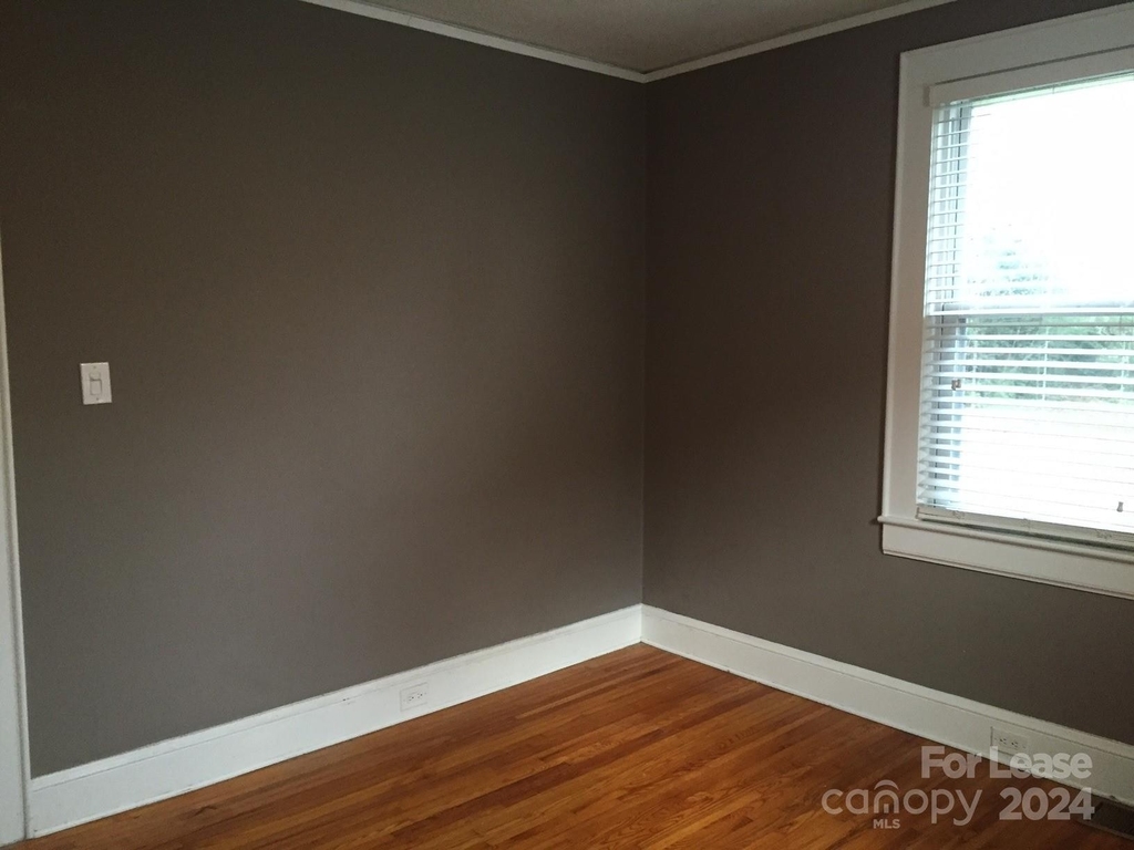 1611 Sunnyside Avenue - Photo 5