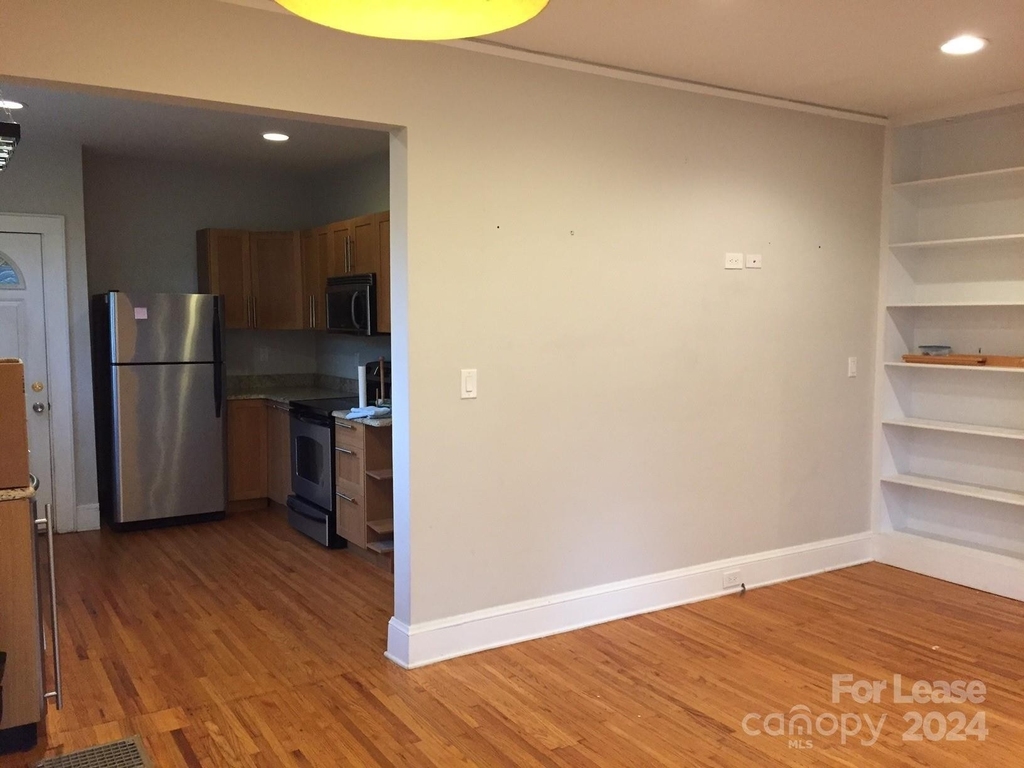 1611 Sunnyside Avenue - Photo 3