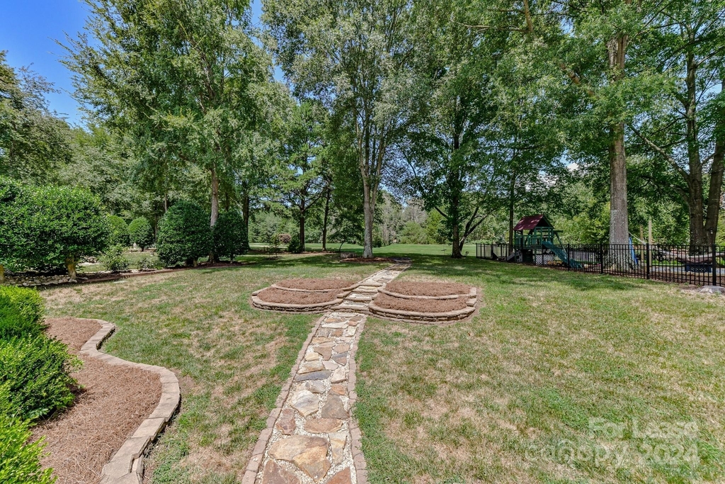 9321 Brentfield Road - Photo 47